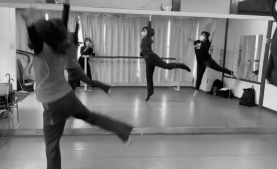 大人から始めるジャズダンスレッスン体験