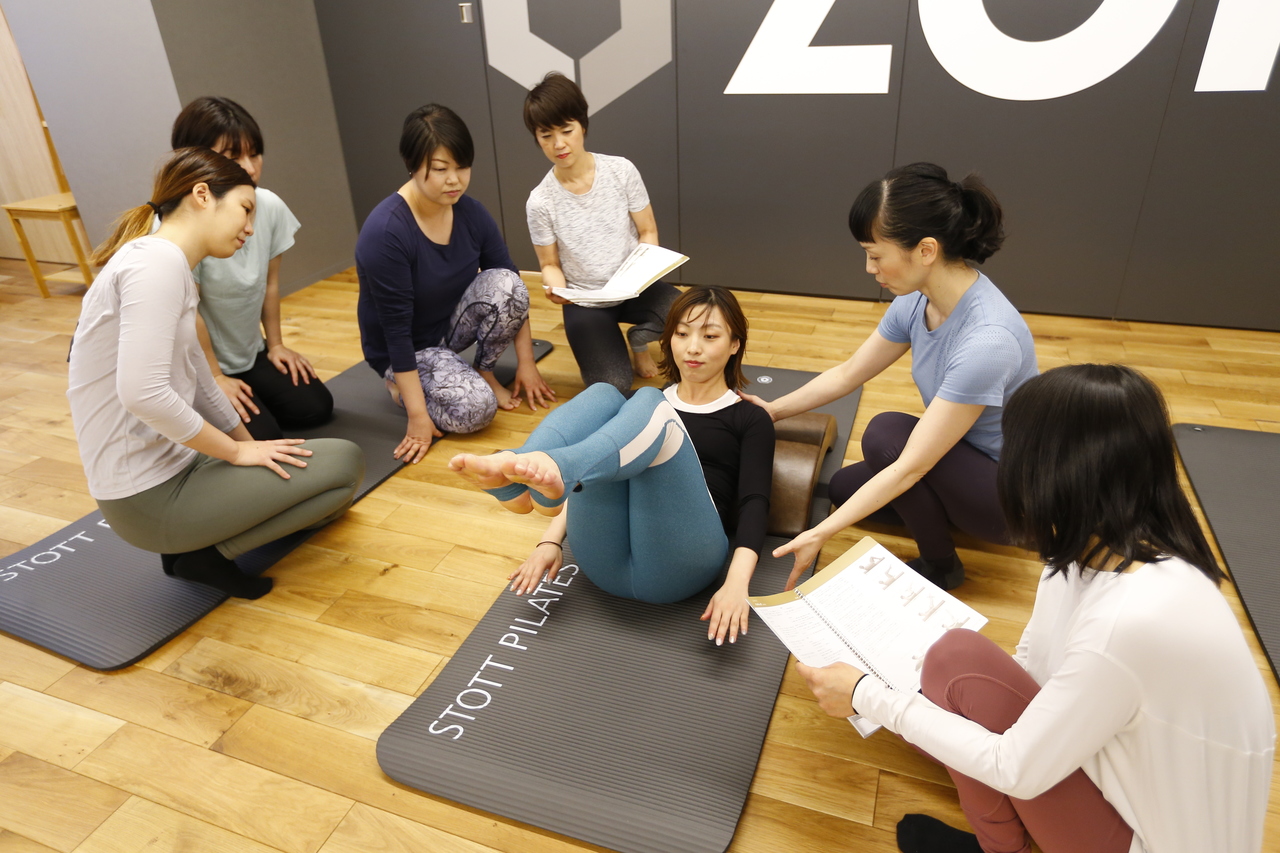 ピラティス Flow