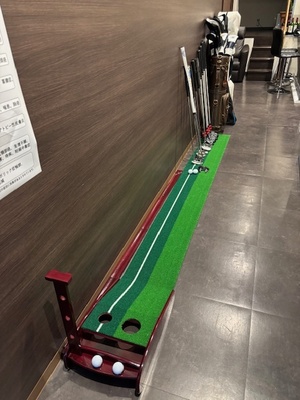 板橋区大山のインドアゴルフ(ホールインワン大山店)